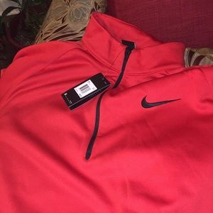 Men’s Nike pullover